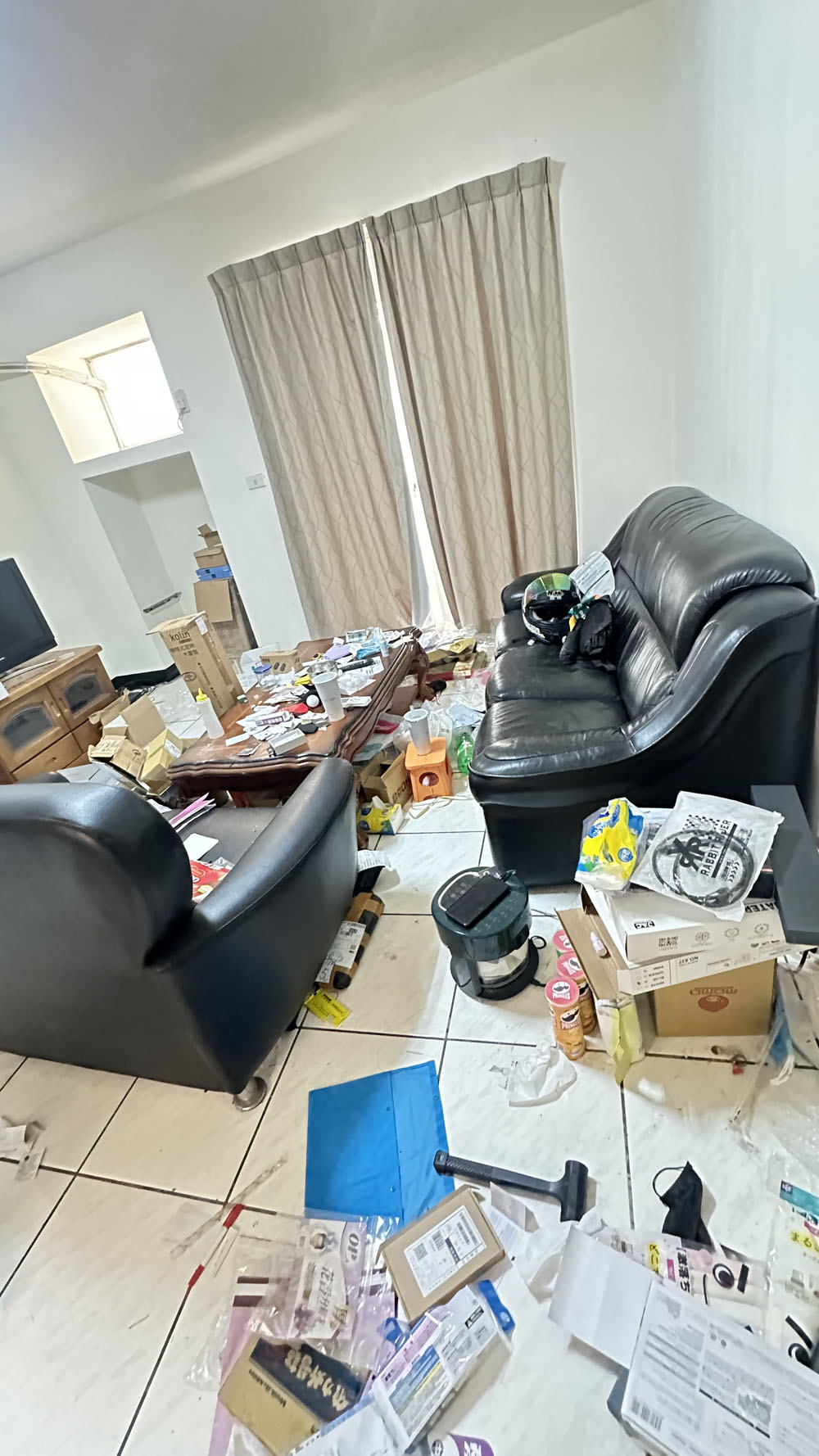 台中退租清潔清潔前照片 6