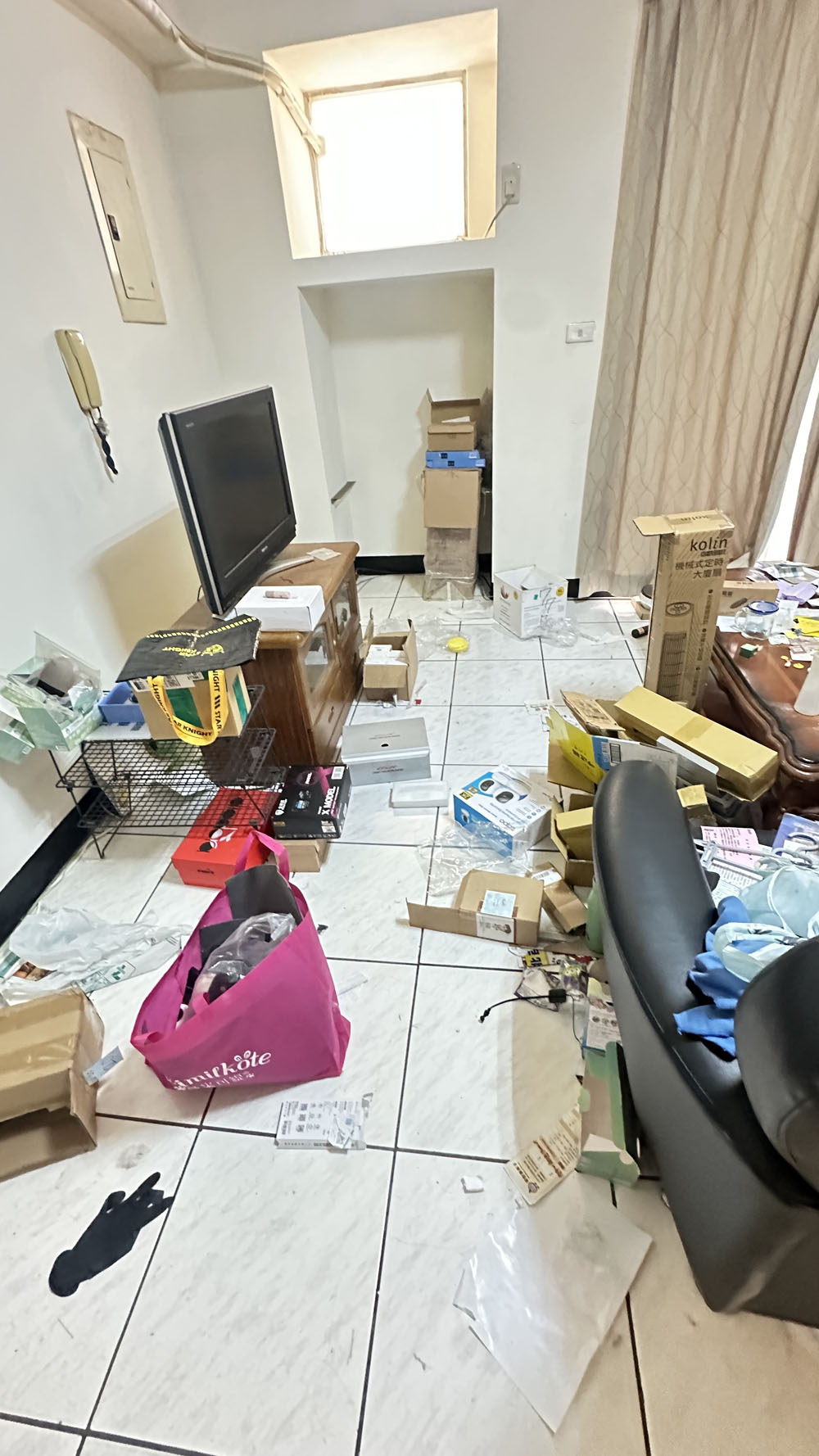 台中退租清潔清潔前照片 7